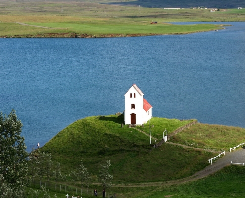 Úlfljótsvatnskirkja